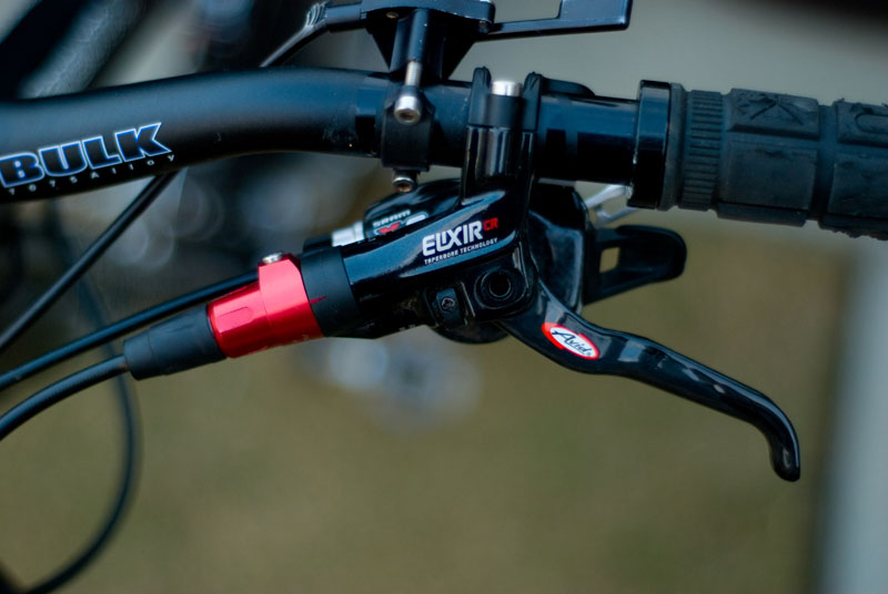 avid elixir hydraulic brakes