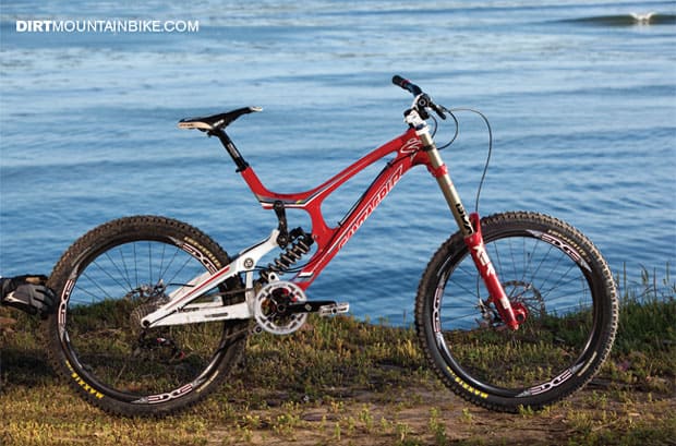 santa cruz v10 mountain bike