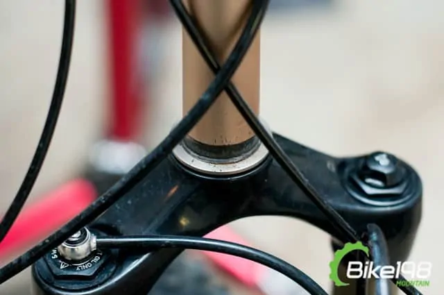 Crown Race Headset Cleaning Crown Race Headset Cleaning